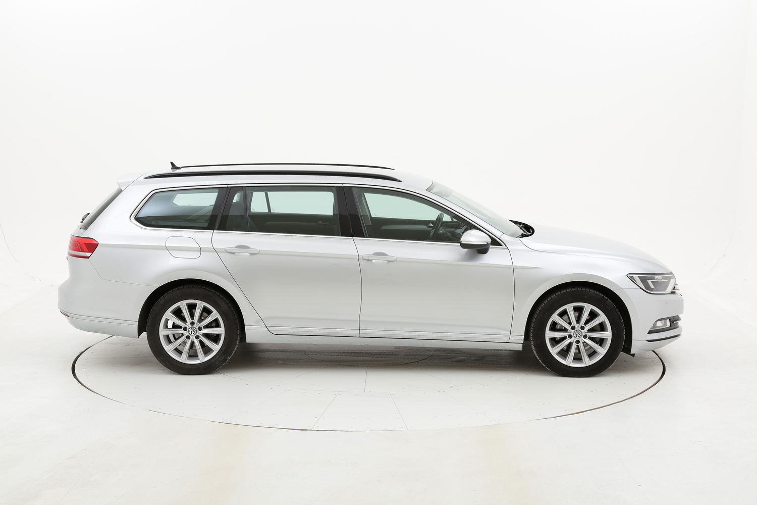 Volkswagen Passat usata del 2016 con 84.395 km