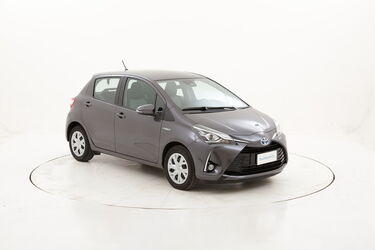 Toyota Yaris Hybrid Business usata del 2018 con 22.701 km