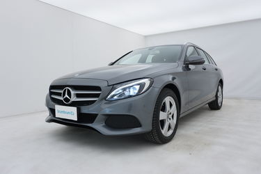Mercedes Classe C Da un'altra prospettiva Mercedes Classe C Da un'altra prospettiva