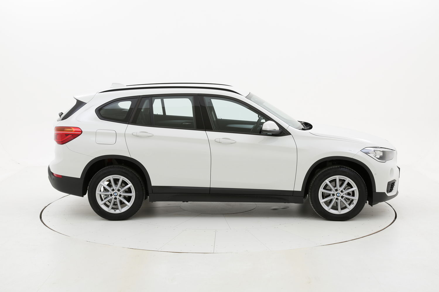 BMW X1 Sdrive 18i Advantage km 0 benzina bianca