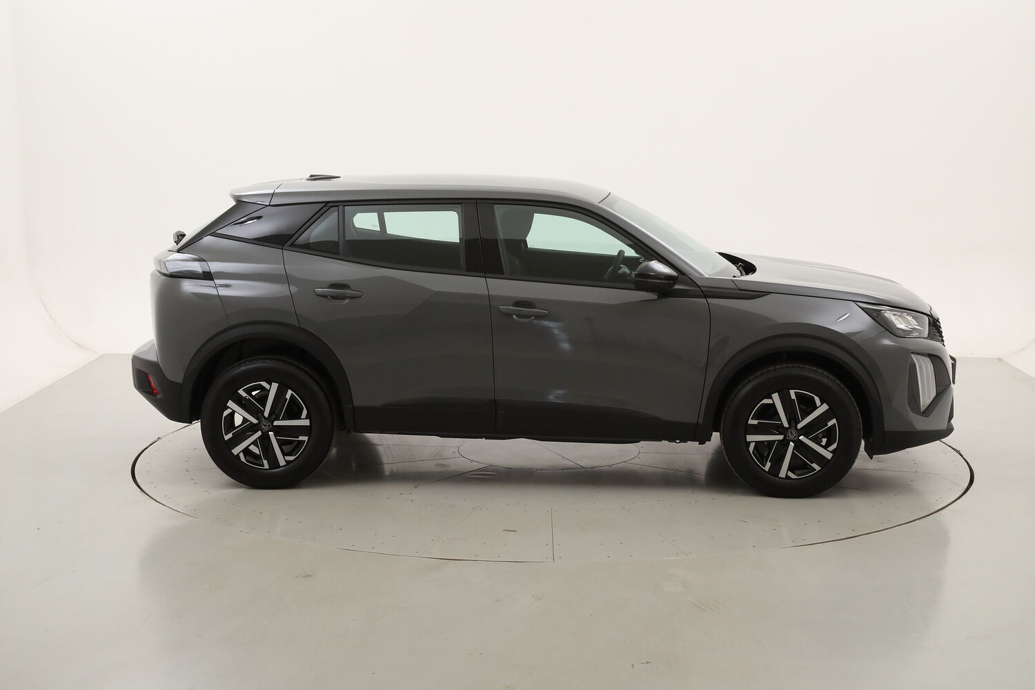 Peugeot 2008 Style km 0 benzina grigia