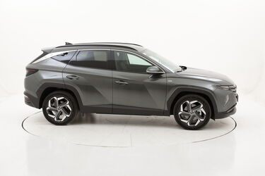 Hyundai Tucson Excellence km 0 ibrido benzina grigia