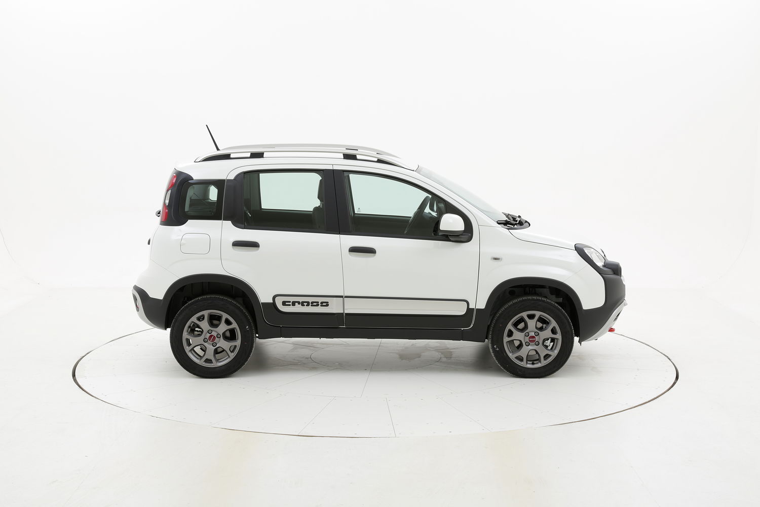 Fiat Panda Cross 4x4 my19 5 Posti Full Optionals km 0 benzina bianca
