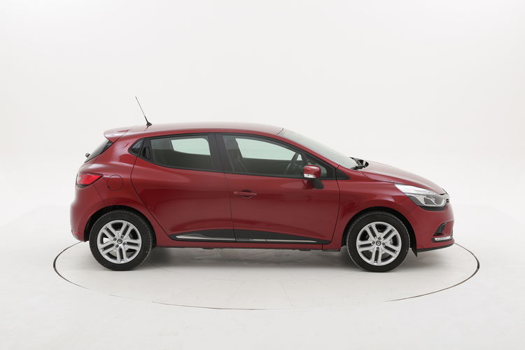Renault Clio Zen km 0 benzina rossa brumbrum