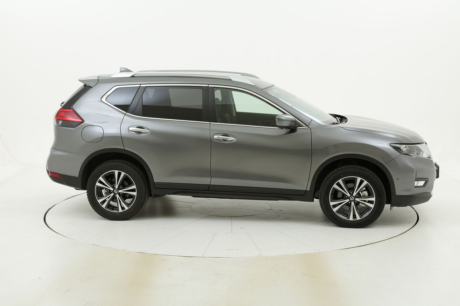 Nissan X-Trail N-Connecta X-Tronic 4WD km 0 diesel grigia
