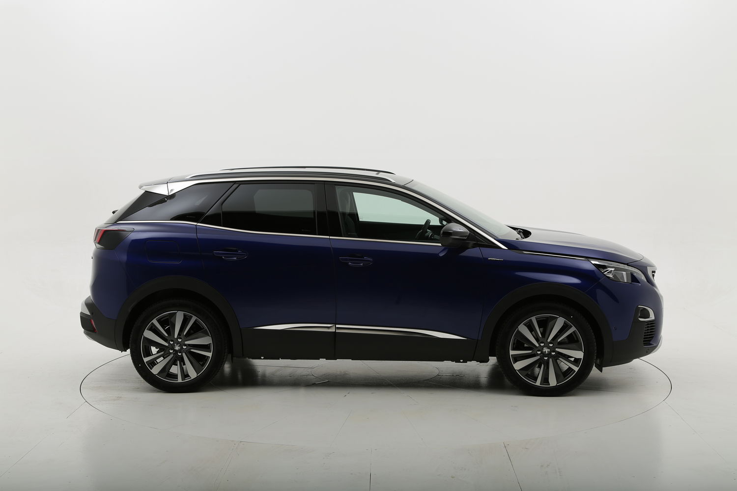 Peugeot 3008 Bluehdi EAT8 Noleggio lungo termine