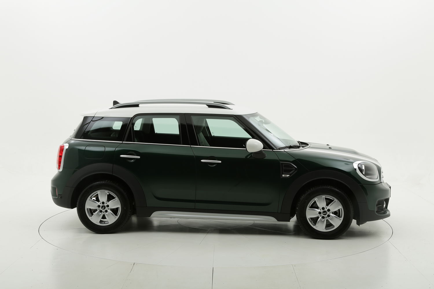 Mini Countryman Cooper a noleggio a lungo termine