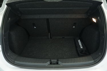 Nissan Micra Bagagliaio Bagagliaio di Nissan Micra
