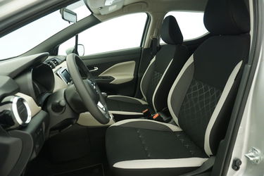Nissan Micra Sedili Sedili di Nissan Micra