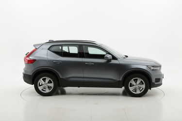 Volvo XC40 ibrido benzina a noleggio a lungo termine