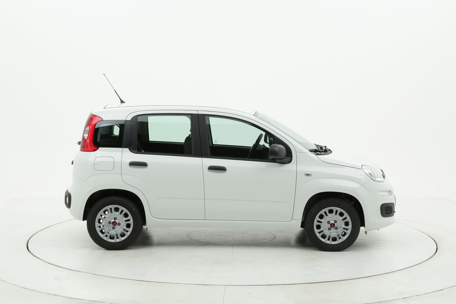 Fiat Panda benzina bianca a noleggio a lungo termine