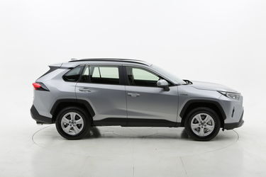 Toyota Rav4 ibrido benzina a noleggio a lungo termine