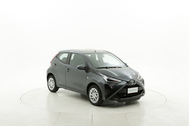Toyota Aygo benzina  a noleggio a lungo termine