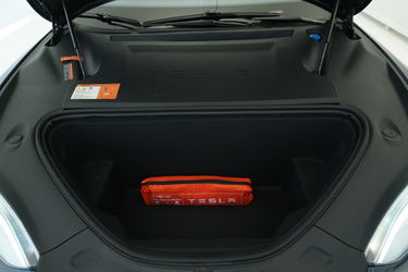 Tesla Model S Vano motore Tesla Model S Vano motore