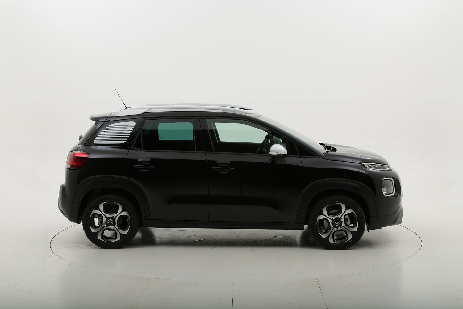 Citroen C3 Aircross benzina nera a noleggio a lungo termine