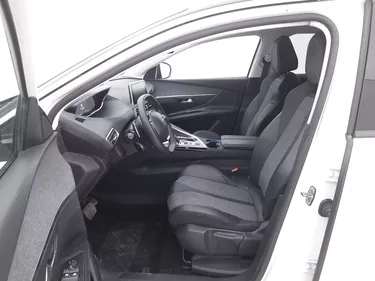 Peugeot 3008 Allure EAT8 1.5 Diesel 131CV Automatico Sedili