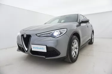 Alfa Romeo Stelvio Business Q4 AT8 2.1 Diesel 190CV Automatico Visione frontale