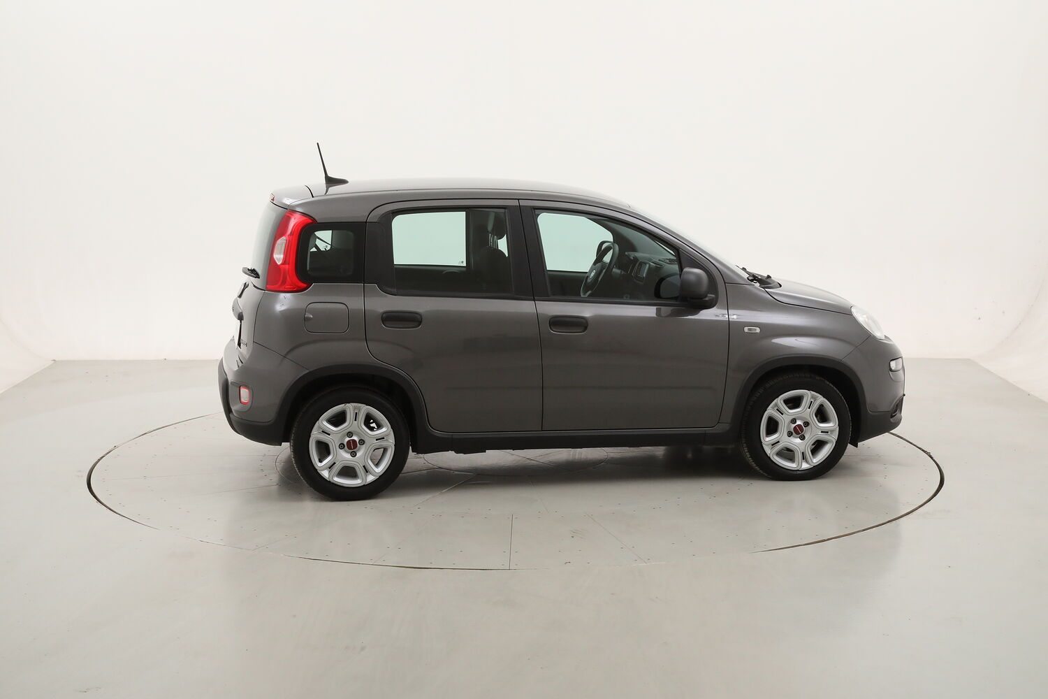Fiat Panda Hybrid usata del 2023 con 26.878 km
