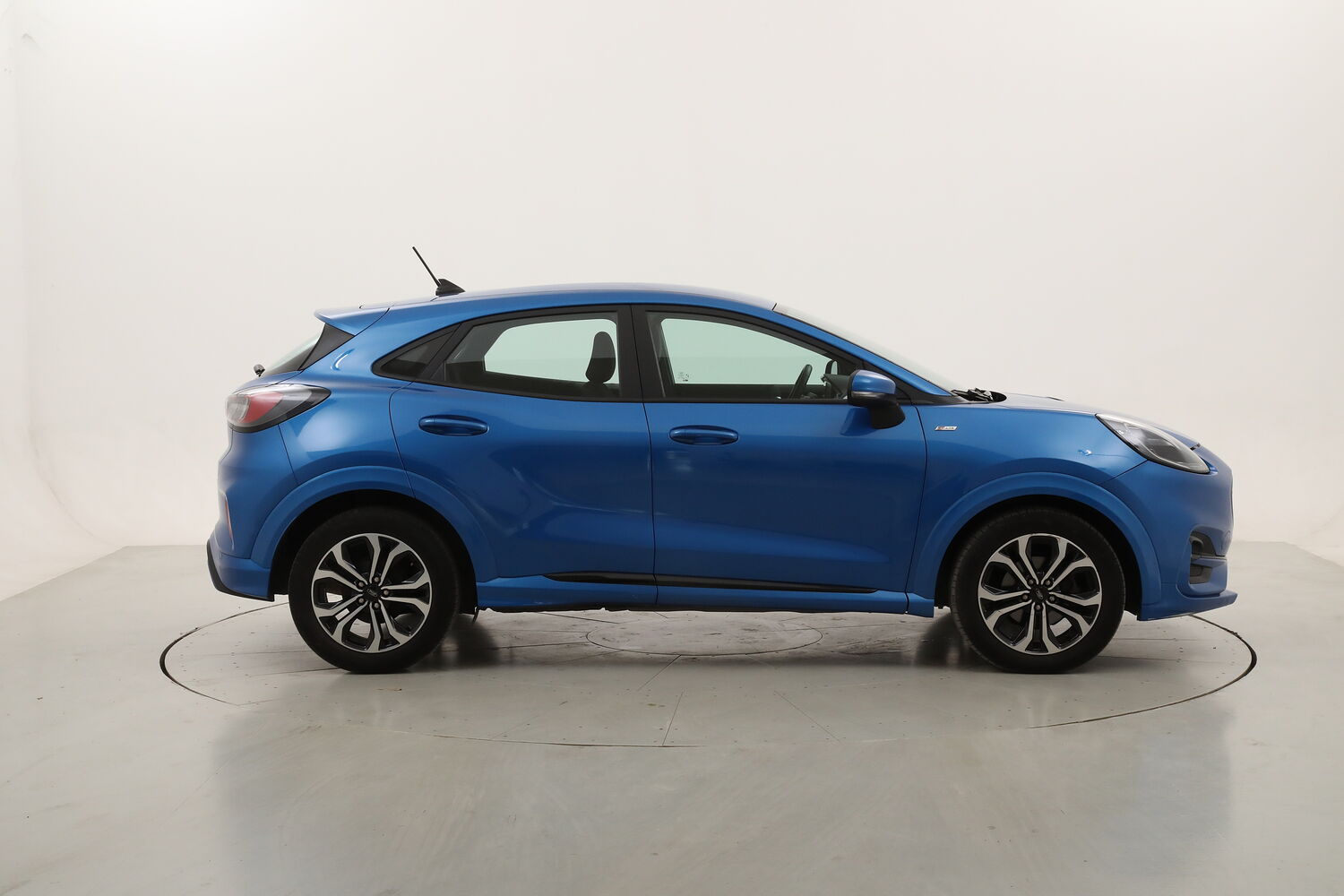 Ford Puma Hybrid ST-Line Auto usata del 2021 con 121.779 km