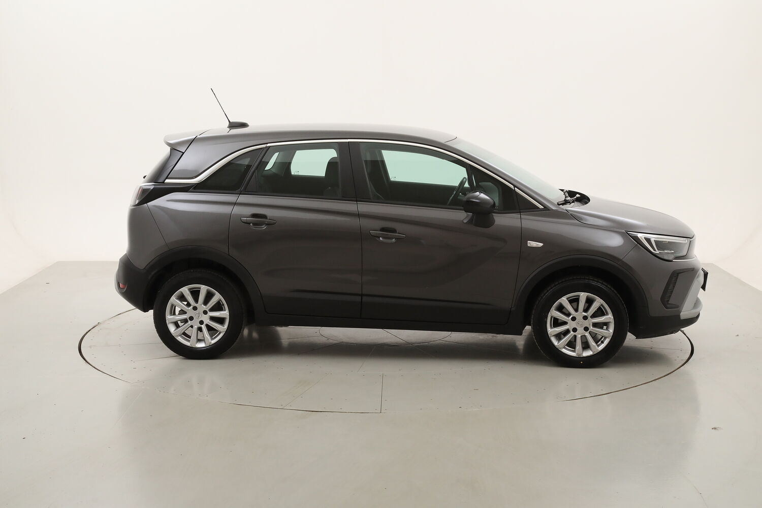 Opel Crossland Elegance AT6 usata del 2022 con 68.288 km