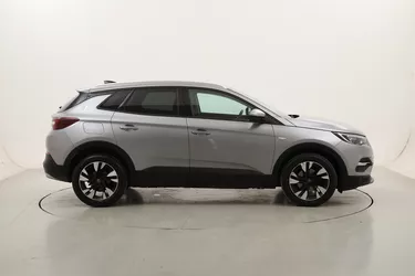 Opel Grandland Elegance 1.5 Diesel 131CV Automatico