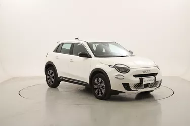 Fiat 600 MHEV La Prima DCT 1.2 Mild Hybrid 136CV Automatico Fiat 600 MHEV La Prima DCT 1.2 Mild Hybrid 136CV Automatico