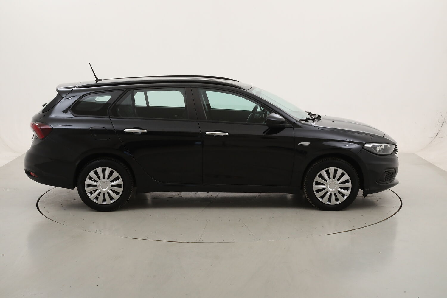Fiat Tipo SW Easy usata del 2020 con 78.736 km