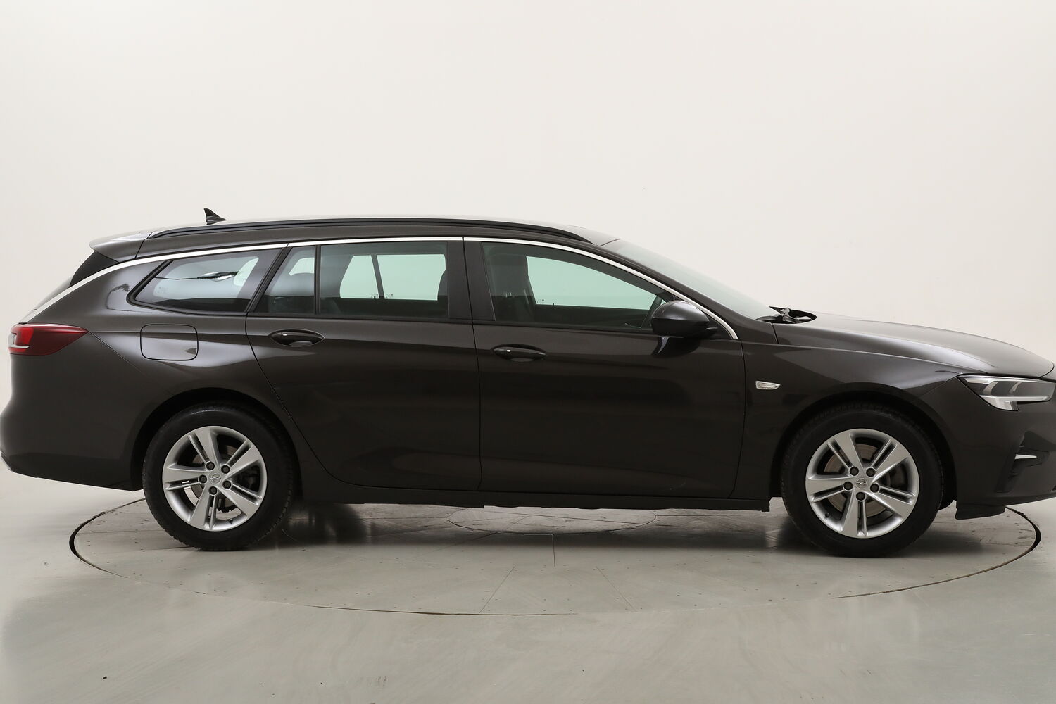 Opel Insignia ST Business Elegance usata del 2021 con 115.125 km