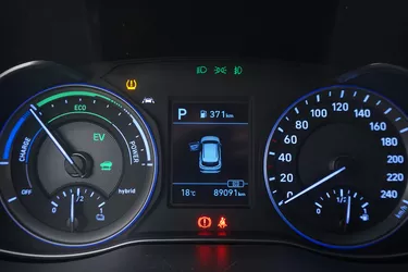 Hyundai Kona HEV XTech DCT 1.6 Full Hybrid 141CV Automatico Interni
