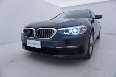 BMW Serie 5 520d xDrive Touring Business  2.0 Diesel 190CV Automatico Visione frontale