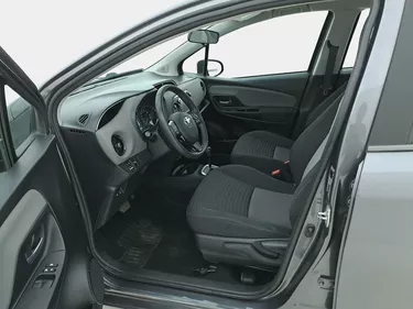 Toyota Yaris Hybrid Business 1.5 Full Hybrid 101CV Automatico Sedili