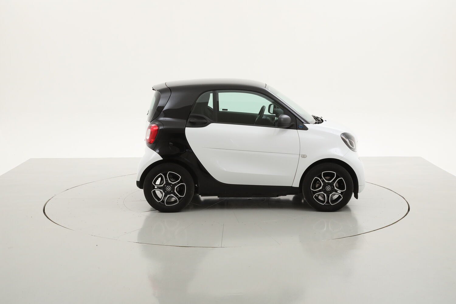 Smart Fortwo EQ Passion usata del 2019 con 16.657 km