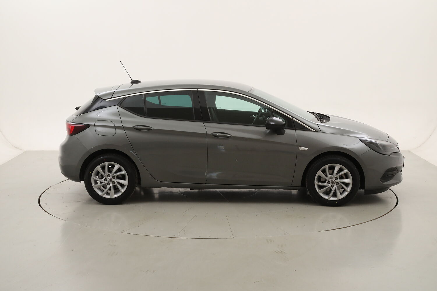 Opel Astra Business Elegance usata del 2021 con 13.266 km