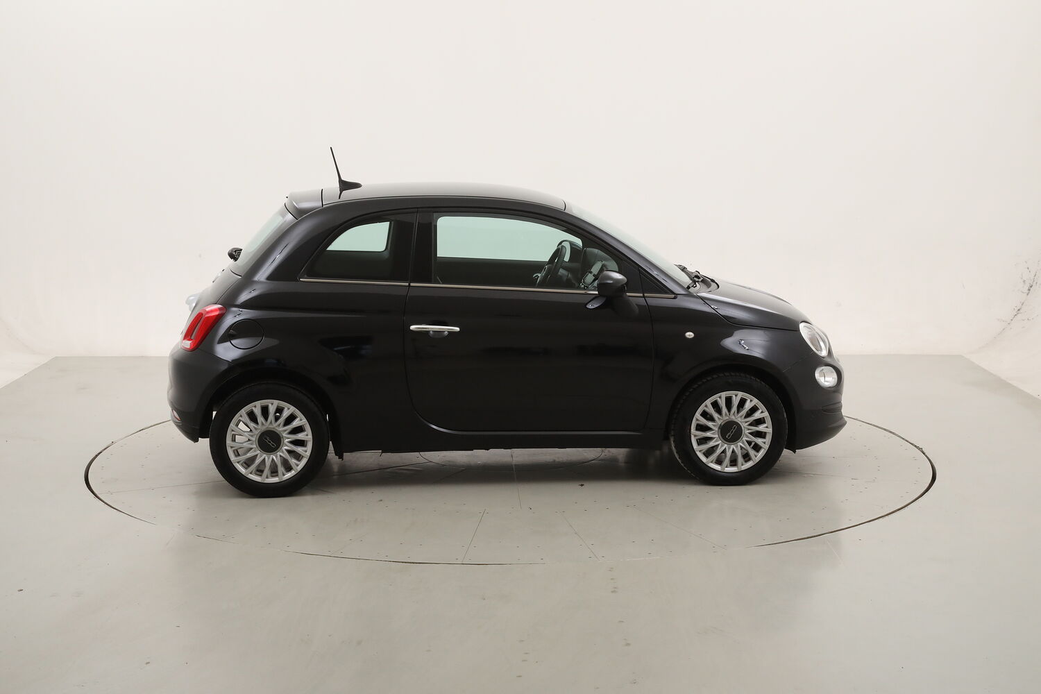 Fiat 500 Lounge usata del 2019 con 50.540 km