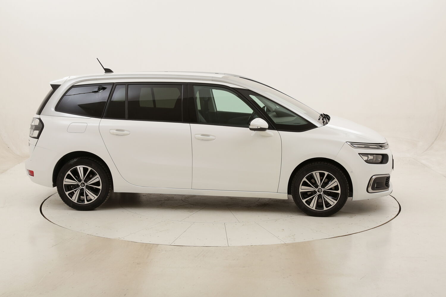 Citroen Grand C4 SpaceTourer Shine EAT8 usata del 2019 con 105.756 km