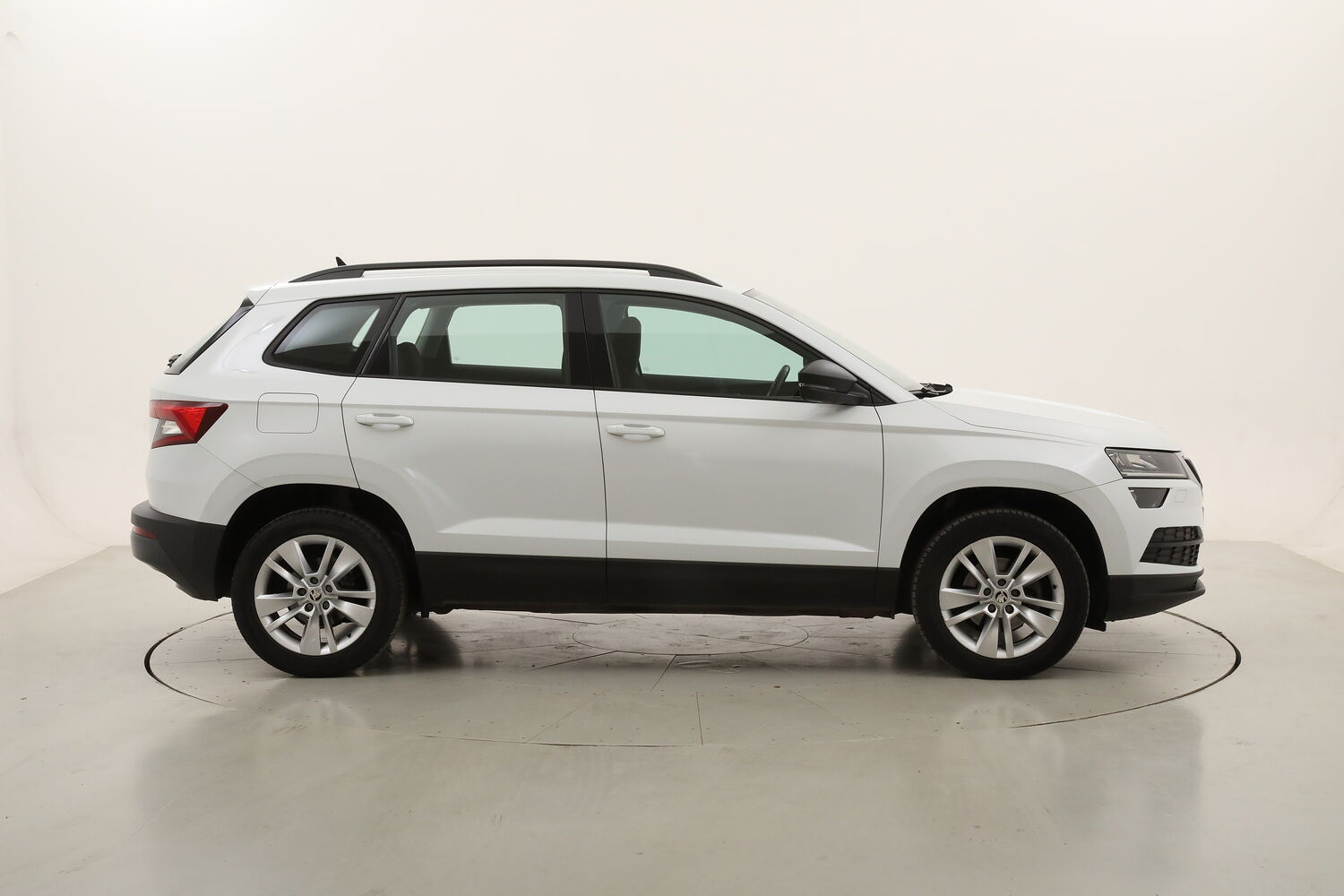Skoda Karoq Executive DSG usata del 2021 con 89.564 km