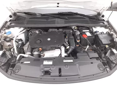 Peugeot 308 SW Active Pack 1.5 Diesel 131CV Manuale Vano motore