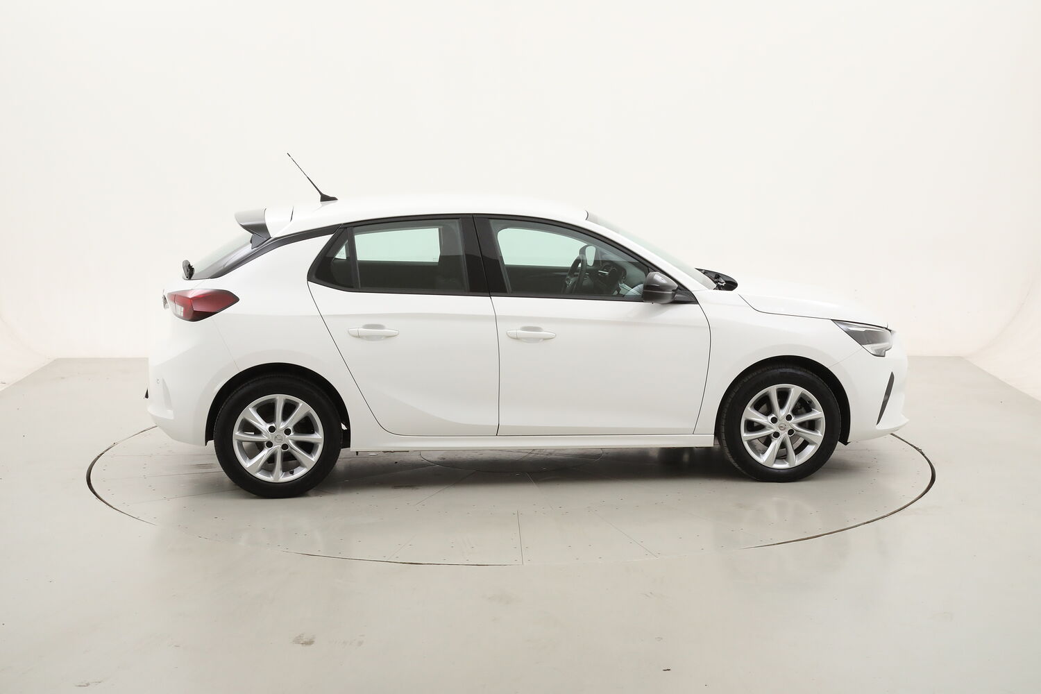 Opel Corsa Edition usata del 2023 con 11.658 km