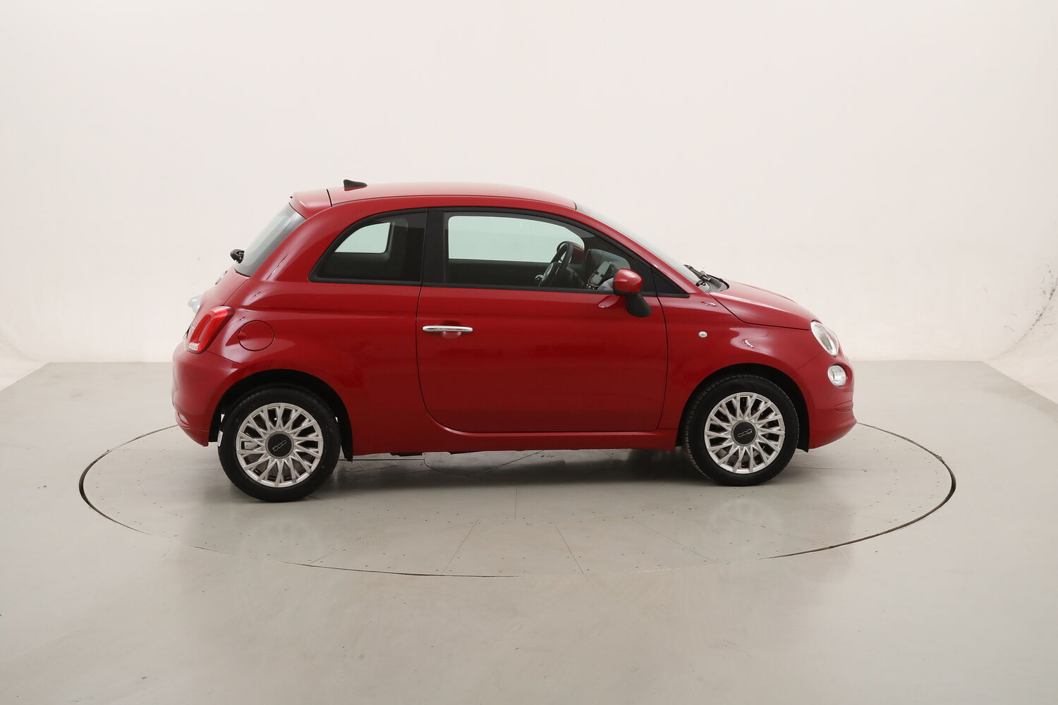 Fiat 500 Hybrid Lounge usata del 2021 con 20.549 km