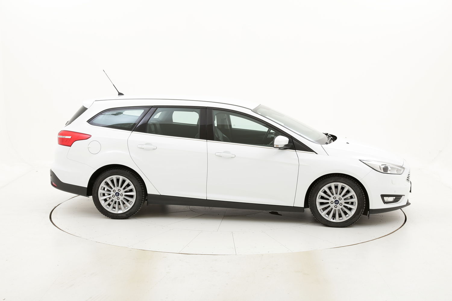 Ford Focus usata del 2015 con 90.902 km