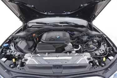 BMW Serie 3 318d 48V Touring Business Advantage 2.0 Mild Hybrid 150CV Automatico Vano motore