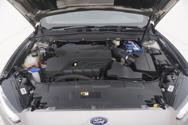 Vano motore di Ford Mondeo