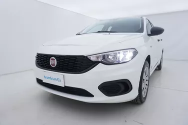 Fiat Tipo Street 1.3 Diesel 95CV Manuale Visione frontale