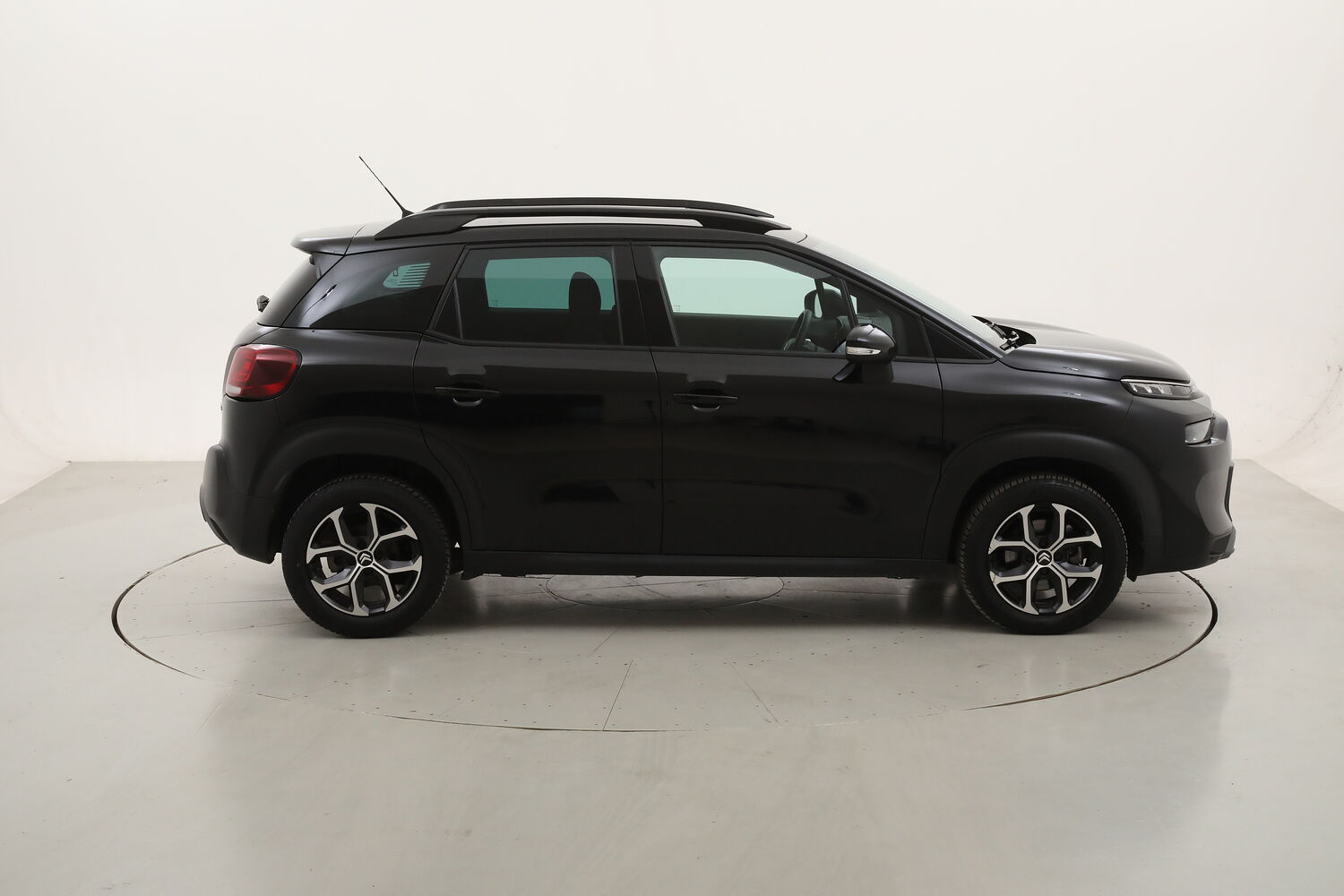Citroen C3 Aircross Plus + Navigatore usata del 2024 con 24.256 km