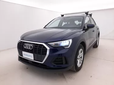 Audi Q3 35 TDI Business S tronic 2.0 Diesel 150CV Automatico Visione frontale