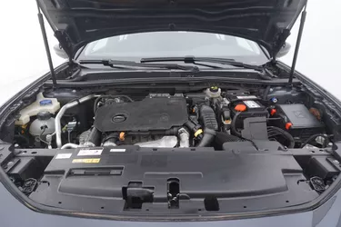 Peugeot 508 SW Business EAT8 1.5 Diesel 131CV Automatico Vano motore