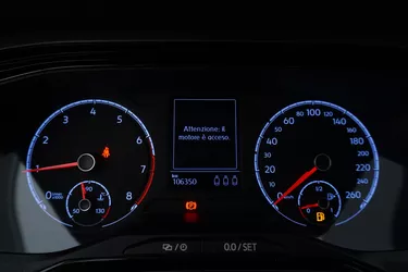 Volkswagen Polo Comfortline 1.0 Benzina 95CV Manuale Interni