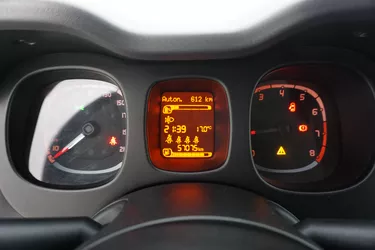 Fiat Panda Hybrid City Life 1.0 Mild Hybrid 70CV Manuale Interni