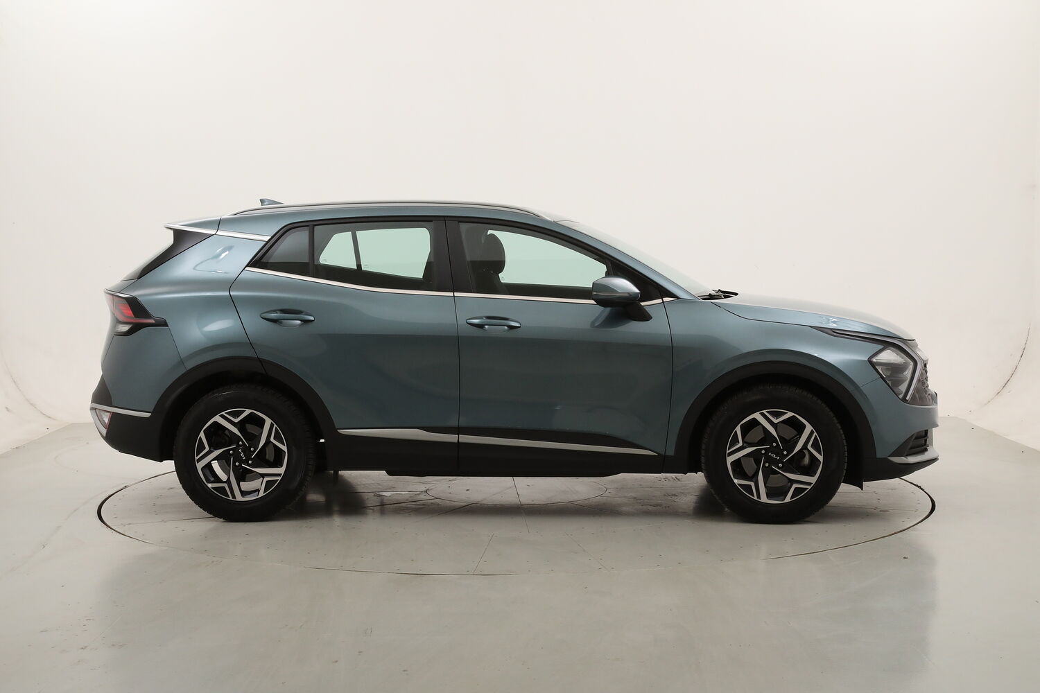 Kia Sportage MHEV Business DCT usata del 2023 con 76.138 km