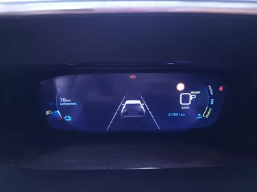 Peugeot 2008 Allure Pack Elettrico 136CV Automatico Interni